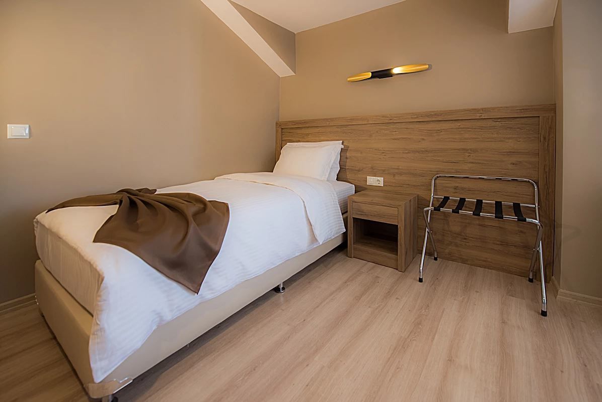 minibar, in-room safe, desk, soundproofing