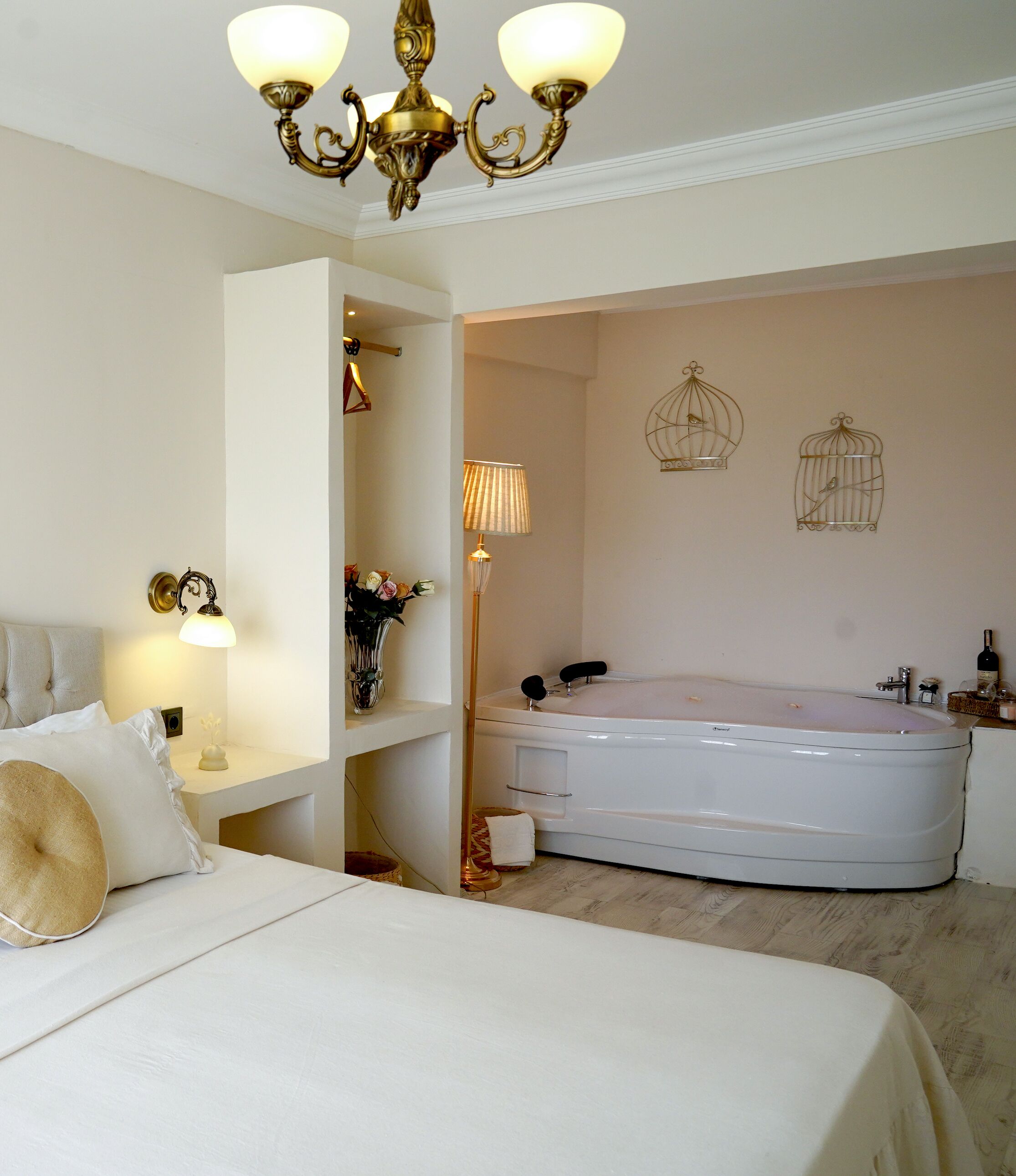 jakuzili deniz manzarali oda | 1 bedroom, premium bedding, in-room safe, free wifi