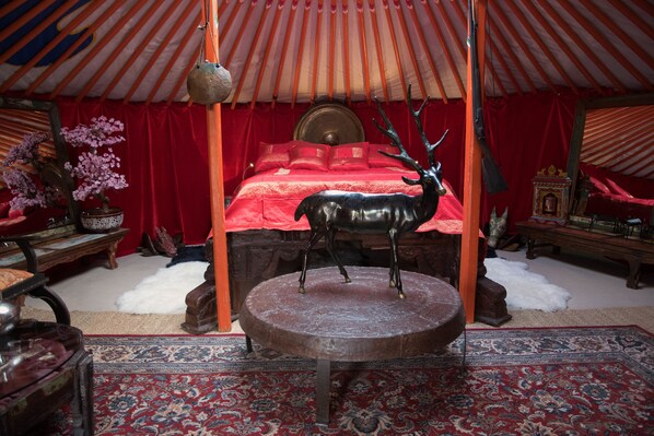 Unclassified image, 1 of 20, button - Crazy Lounge B&B (Aigle)