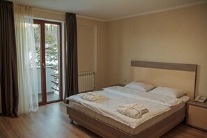 Double Room | Premium bedding, iron/ironing board, rollaway beds, free WiFi - Orbi Palace Hotel & Suites (Borjomi)