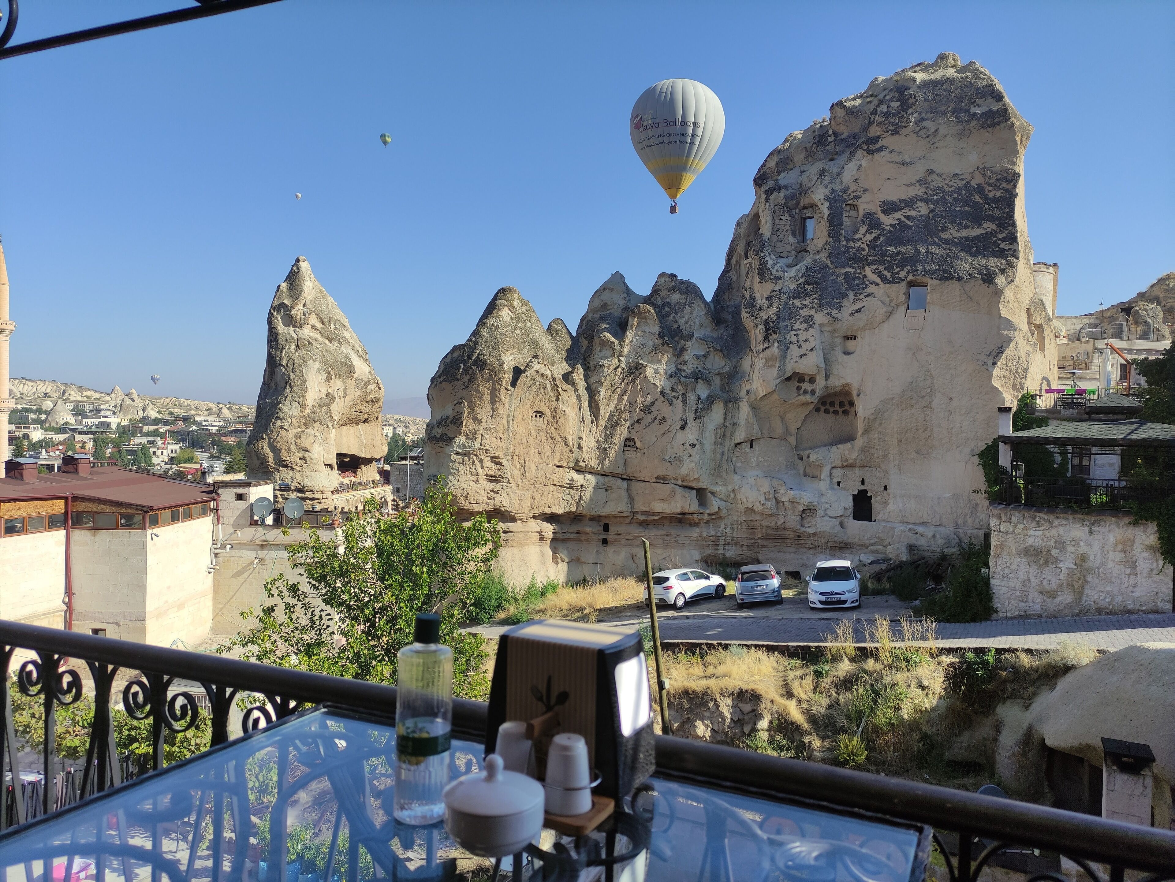 Photo - Elegance Cave Suites