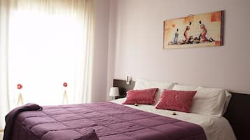 Comfort Double or Twin Room, 1 King Bed | Premium bedding, minibar, desk, laptop workspace