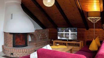 Executive studio suite, 1 kingsize bed | Luxe beddengoed, een minibar, een kluis op de kamer