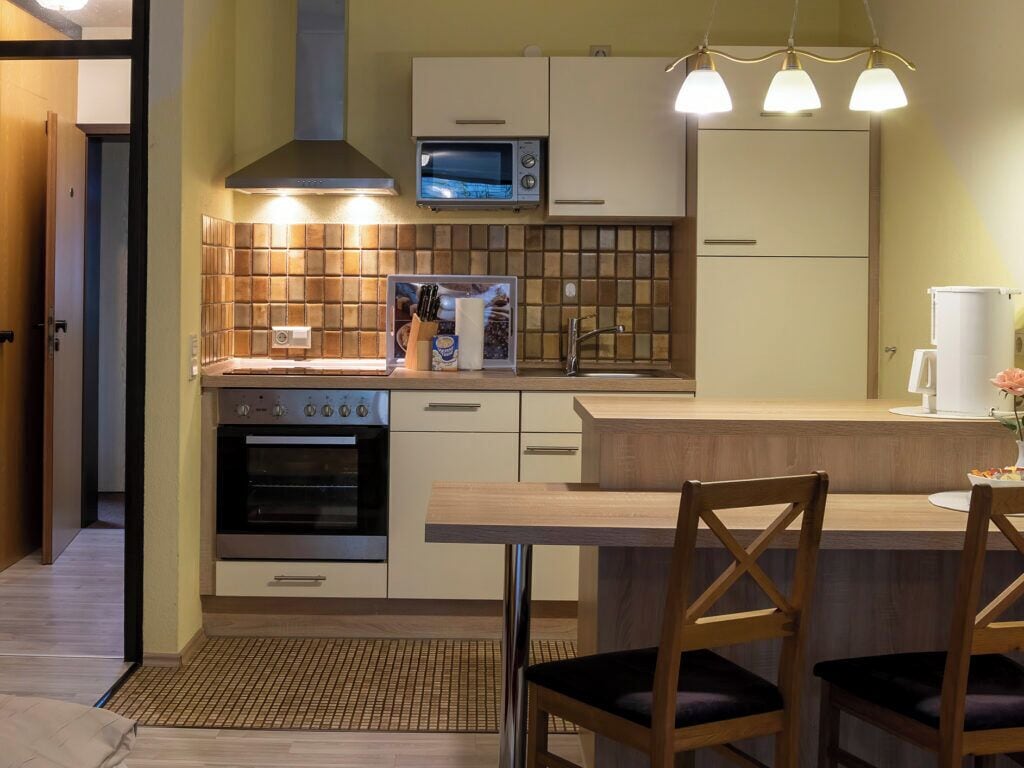 Comfort Apartment, 1 King Bed | Private kitchen | Full-sized fridge, microwave, oven, stovetop