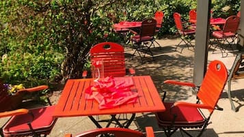 Daily buffet breakfast (EUR 12.50 per person)