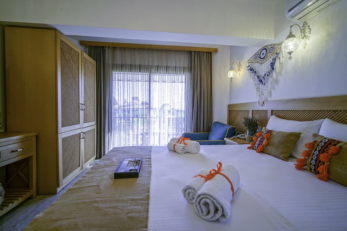 superior room, pool view | 1 bedroom, premium bedding, minibar, in-room safe