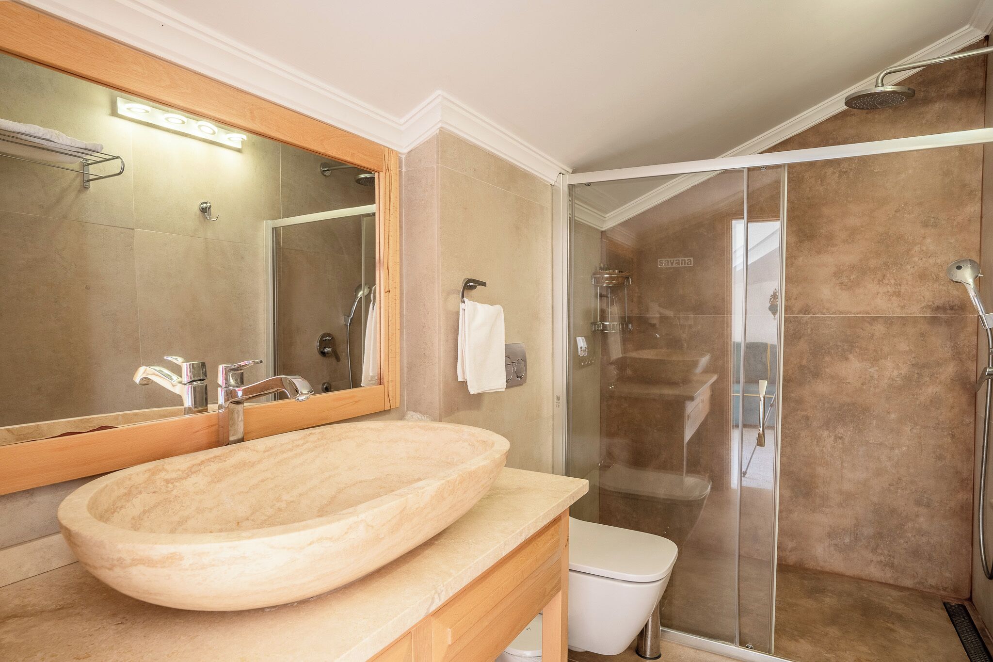 deluxe quadruple room | 1 bedroom, premium bedding, minibar, in-room safe