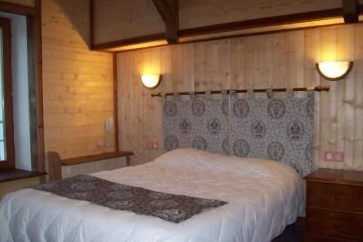 Comfort Double Room | Individually decorated, desk, cribs/infant beds, free WiFi