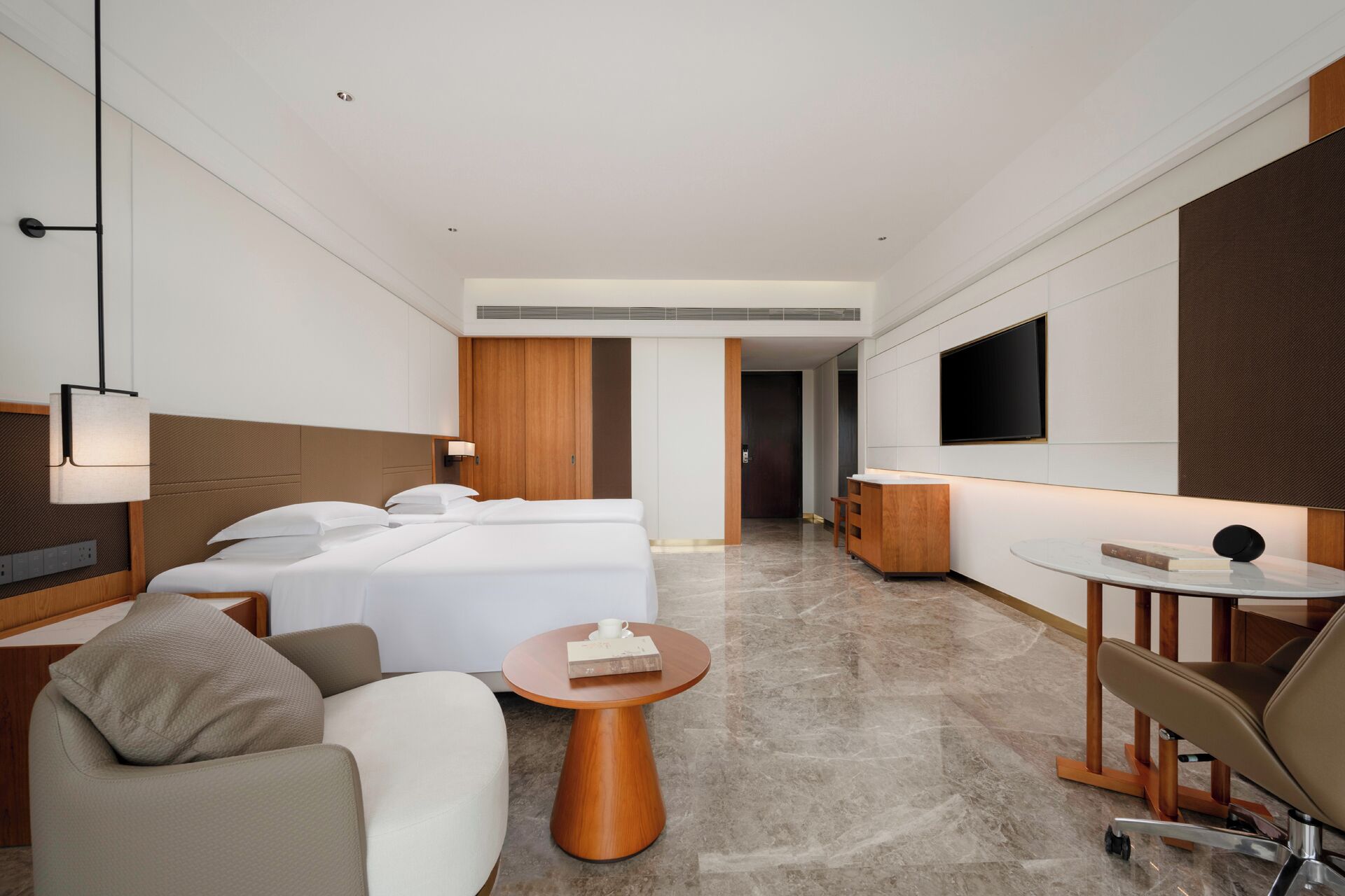 180度超級海景雙床房 | 迷你吧、房內夾萬、書桌、遮光窗簾/窗簾