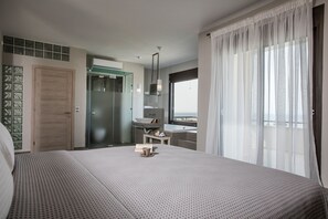 In-room safe, desk, soundproofing, iron/ironing board