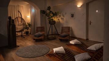 Couples treatment room(s)