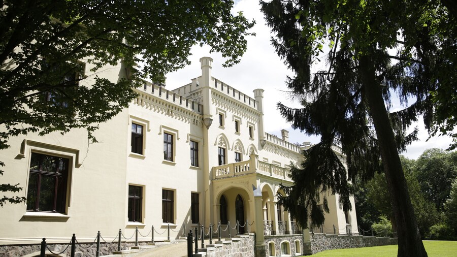 Hotel Schloss Reichenow