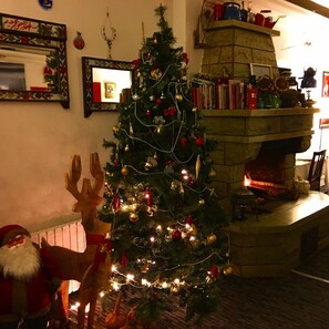 Coin salon dans le hall