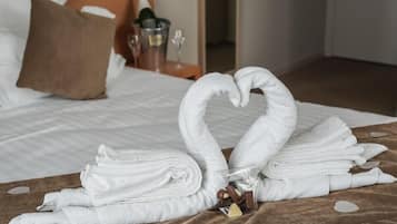 Literie de qualité supérieure, matelas Select Comfort, minibar