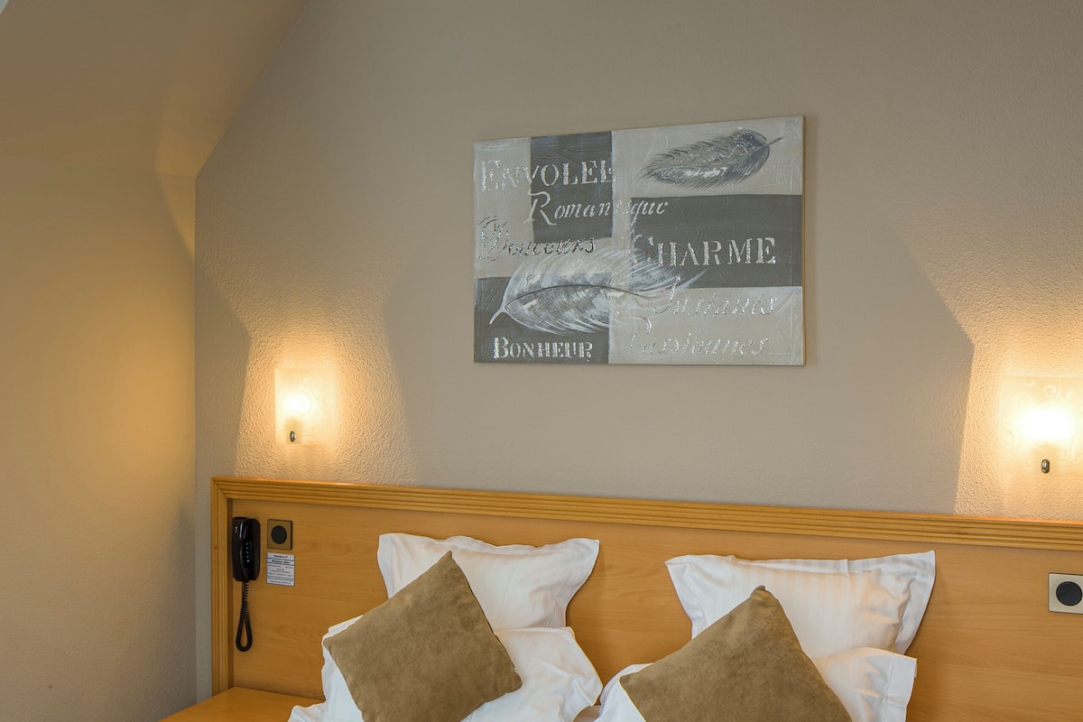 Premium bedding, Select Comfort beds, minibar, in-room safe