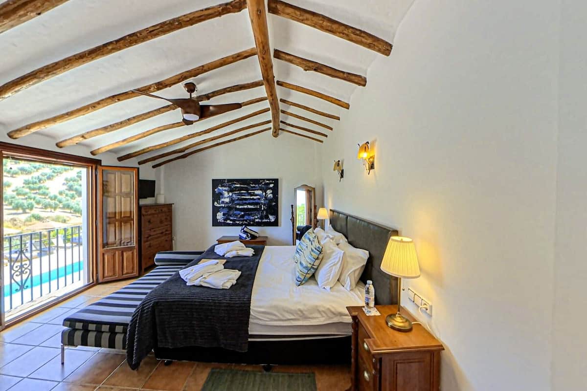 Comfort Double Room, Balcony, Mountain View | Egyptian cotton sheets, premium bedding, pillowtop beds, minibar