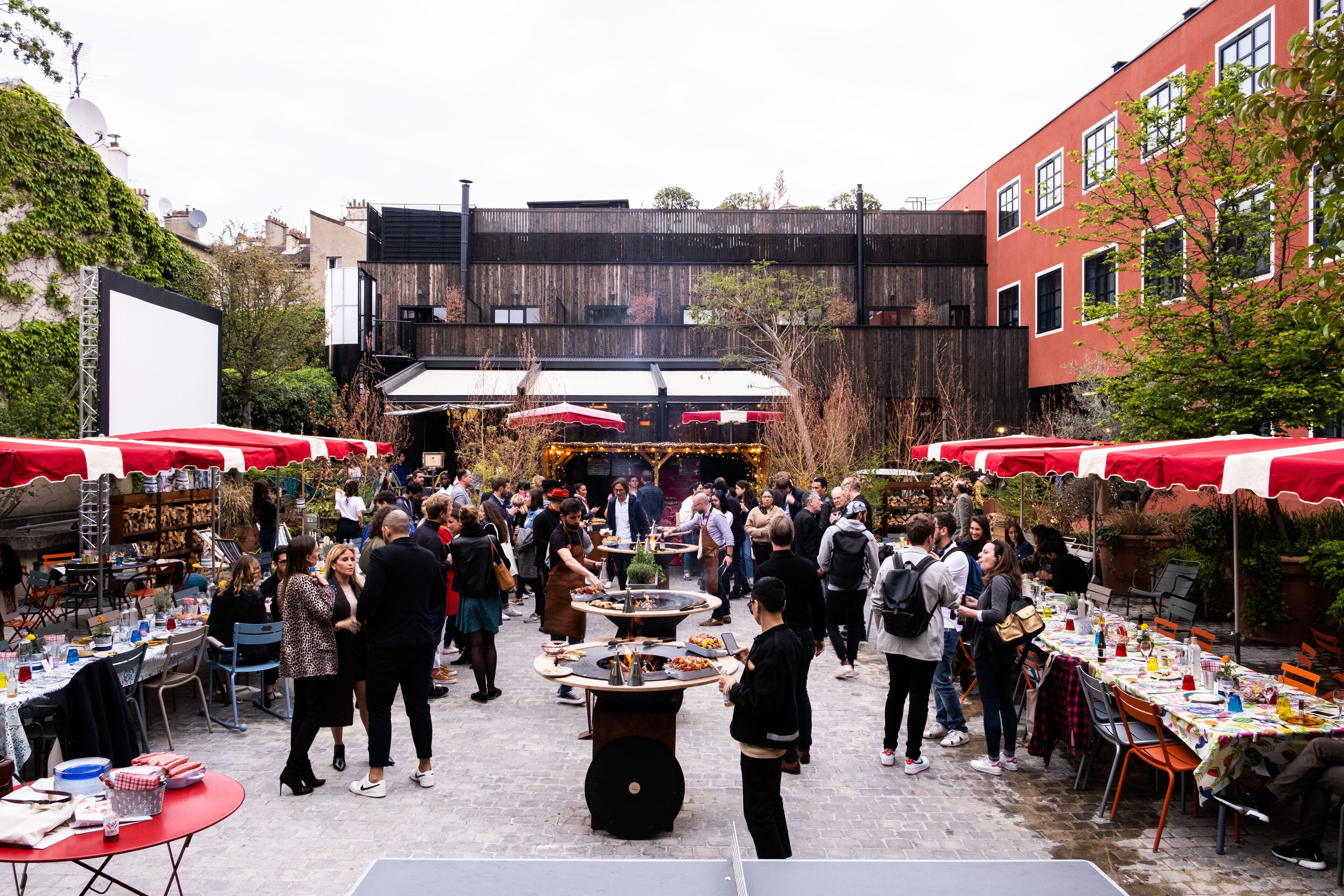 breakfast, lunch, dinner served; italian cuisine, garden views