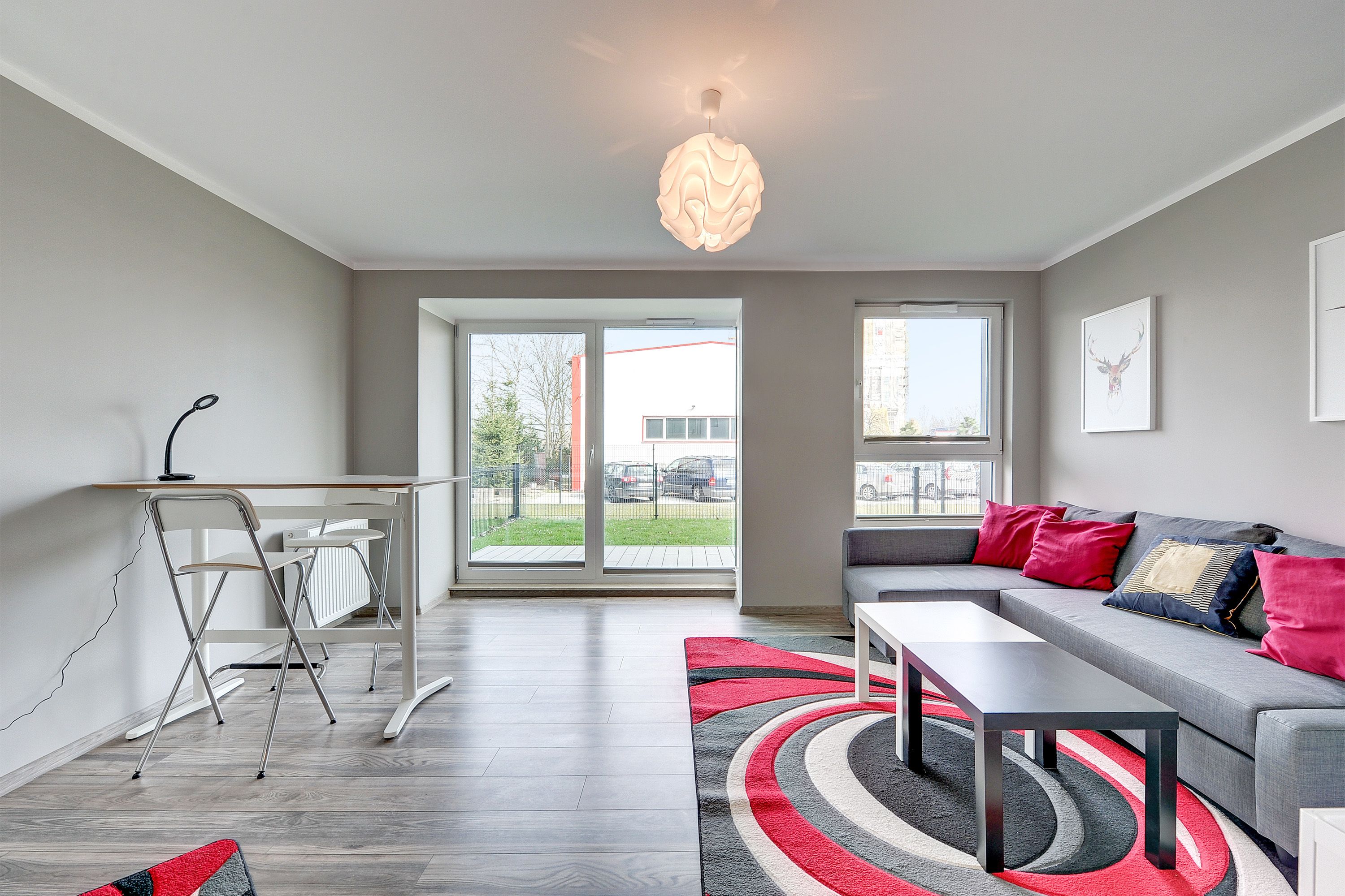 Apartment | Living area | Flat-screen TV