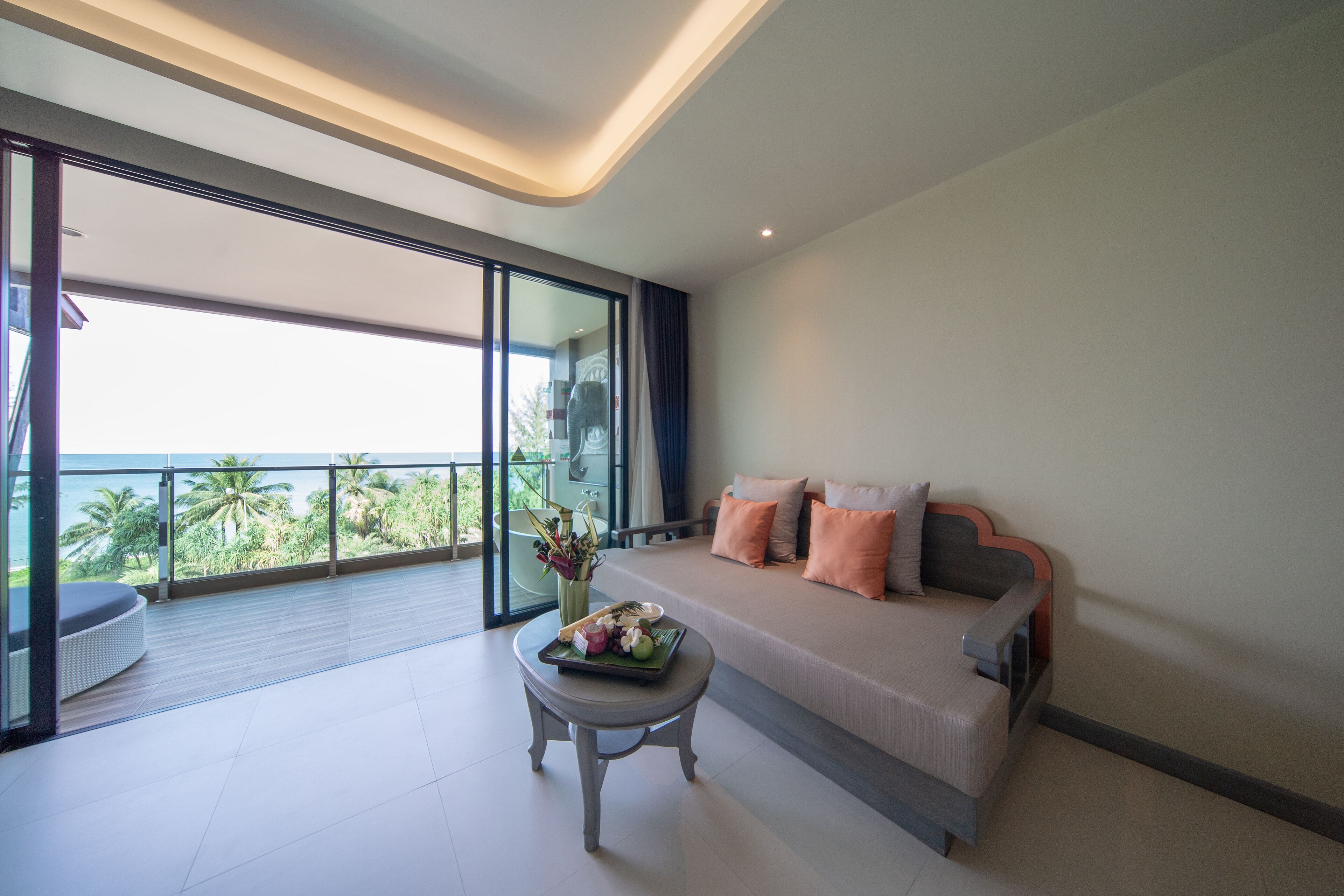 Deluxe Room with Sea View  | วิวจากห้องพัก