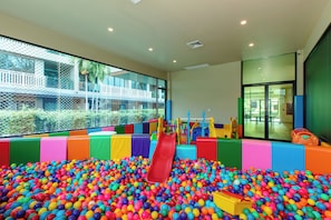 Children’s activities - Maikhao Palm Beach Resort (Mai Khao)
