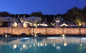 Seasonal outdoor pool - Borgo Canonica (Cisternino)