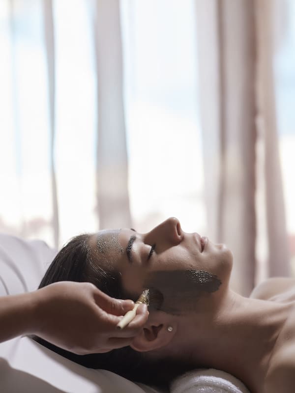 Couples treatment room(s), body treatments, hydrotherapy, aromatherapy