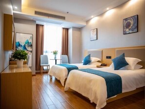 In-room safe, free WiFi