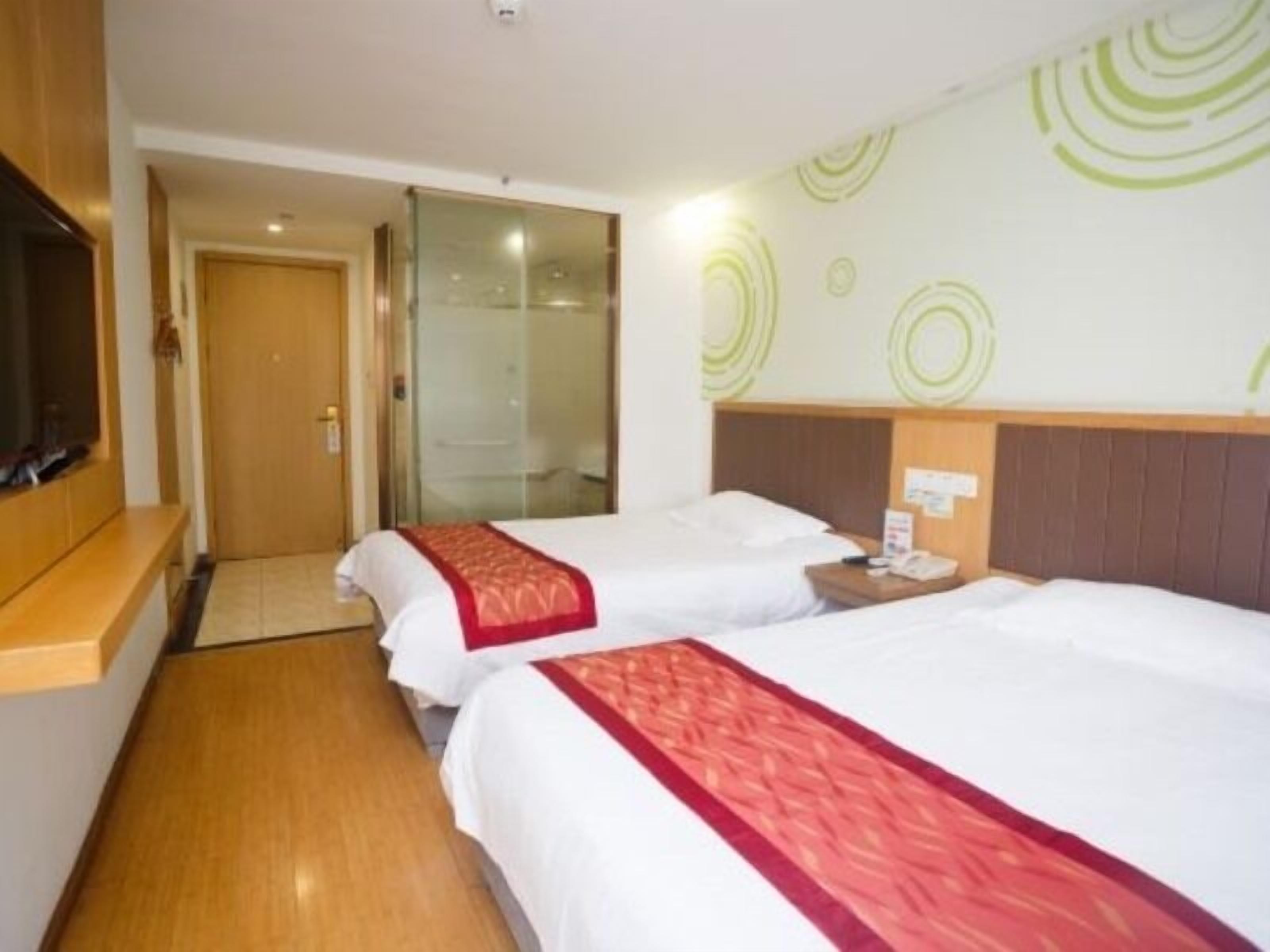 business twin room | in-room safe, free wifi