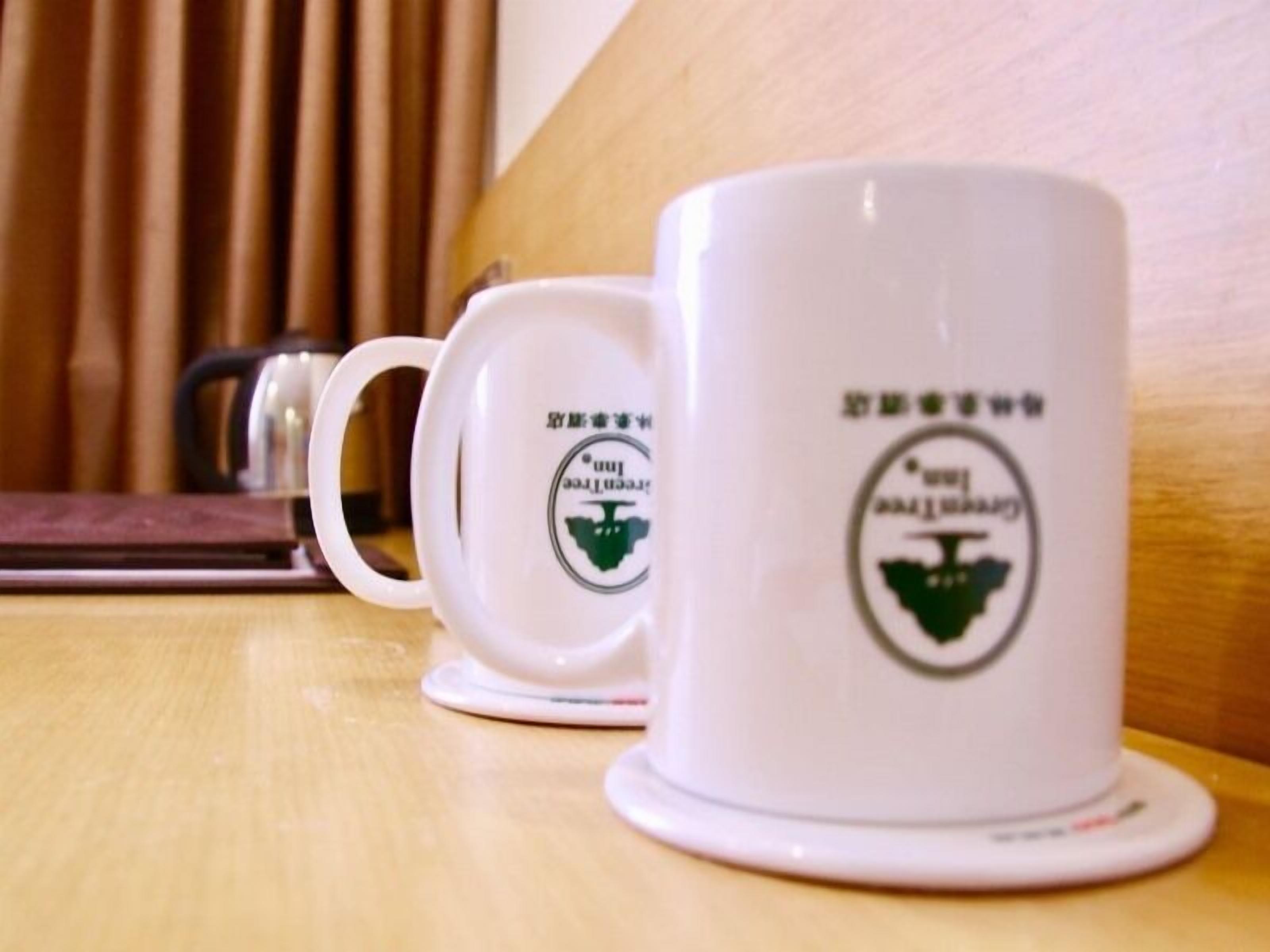 in-room safe, free wifi