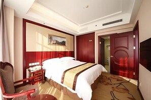 Room - Vienna International Hotel(National Exhibition and Convention Center & West Tianshan Road) (Shanghai)