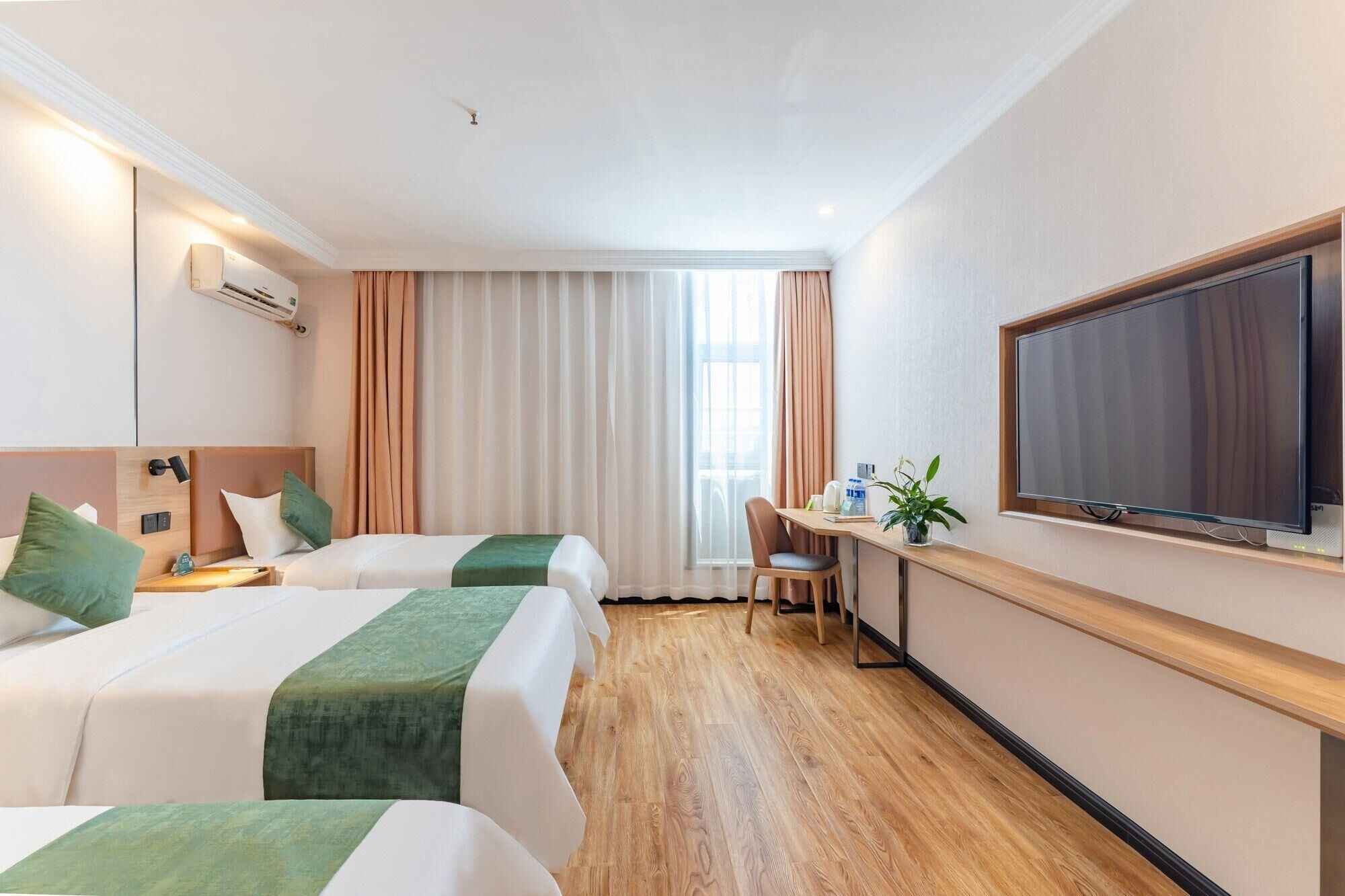 Blackout drapes, iron/ironing board, free WiFi