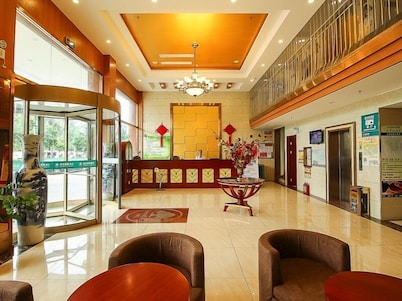 Greentree Inn Haikou Fengxiang Road Business Hotel