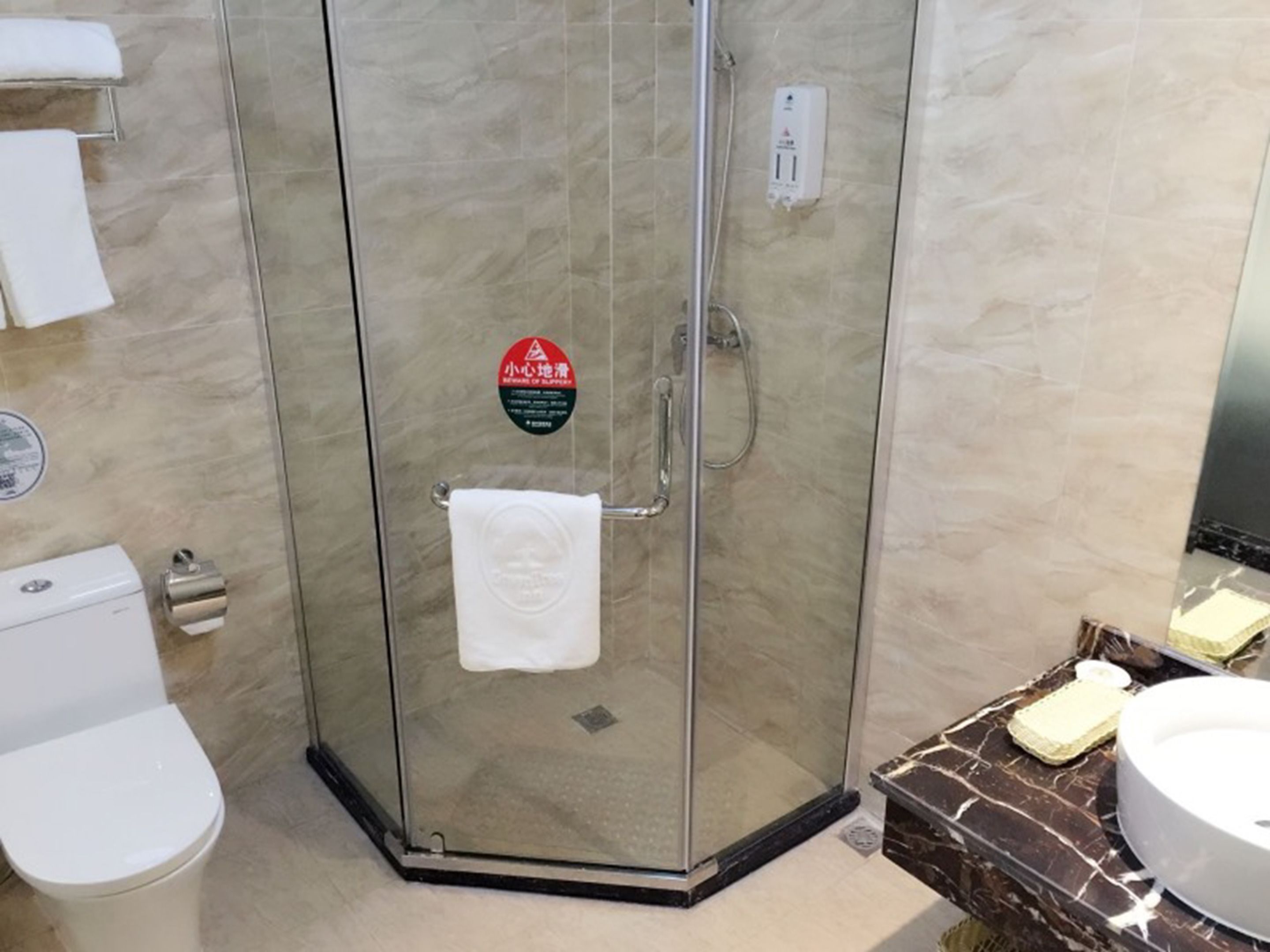 Shower, free toiletries, hair dryer