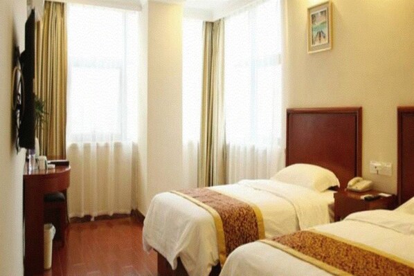 In-room safe, free WiFi