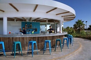 Bar (in der Unterkunft)