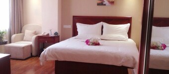 GreenTree Inn Chuzhou Wandong International Car City Express Hotel