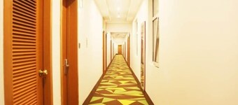 青皮樹連雲港市海州區政府中茵名都酒店