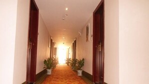 Hallway - Greentree Alliance Hainan Haikou Wuzhishan Road Ho (Haikou)