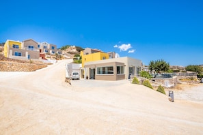 Exterior - Apolis (KARPATHOS)
