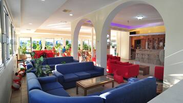 Desayuno continental incluido todos los días