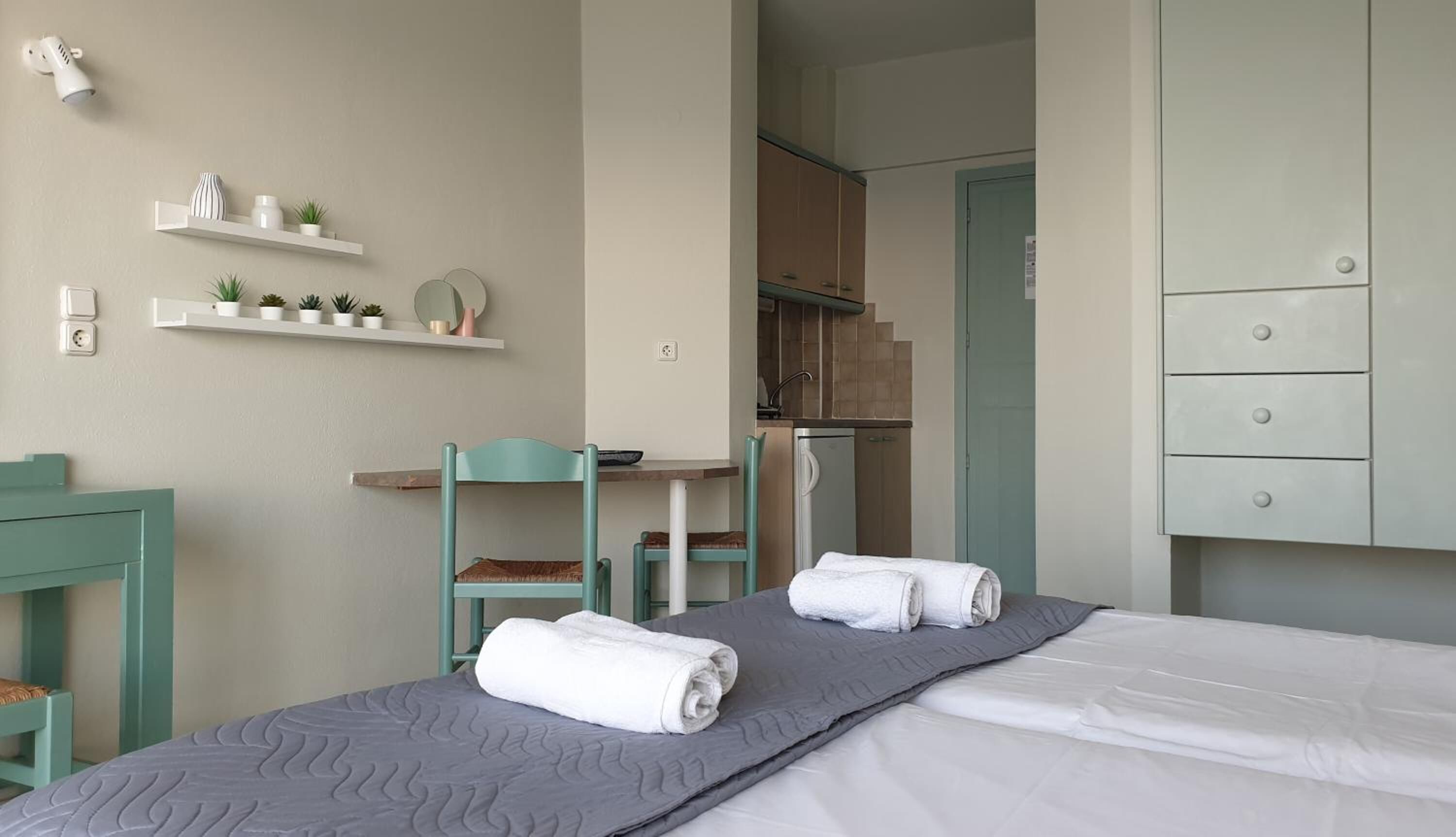 Foto - Ostria Studios