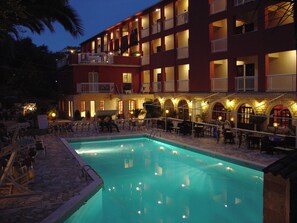 Pool - Oasis (Corfu)