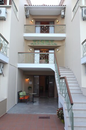 Exterior - Vicky Apartments (Lefkada)