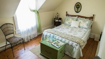 Room, Shared Bathroom (Francoise) | View from room