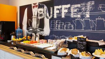 Dagelijks ontbijtbuffet (BRL 10.99 per persoon)