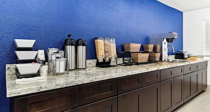 SureStay by Best Western Groves