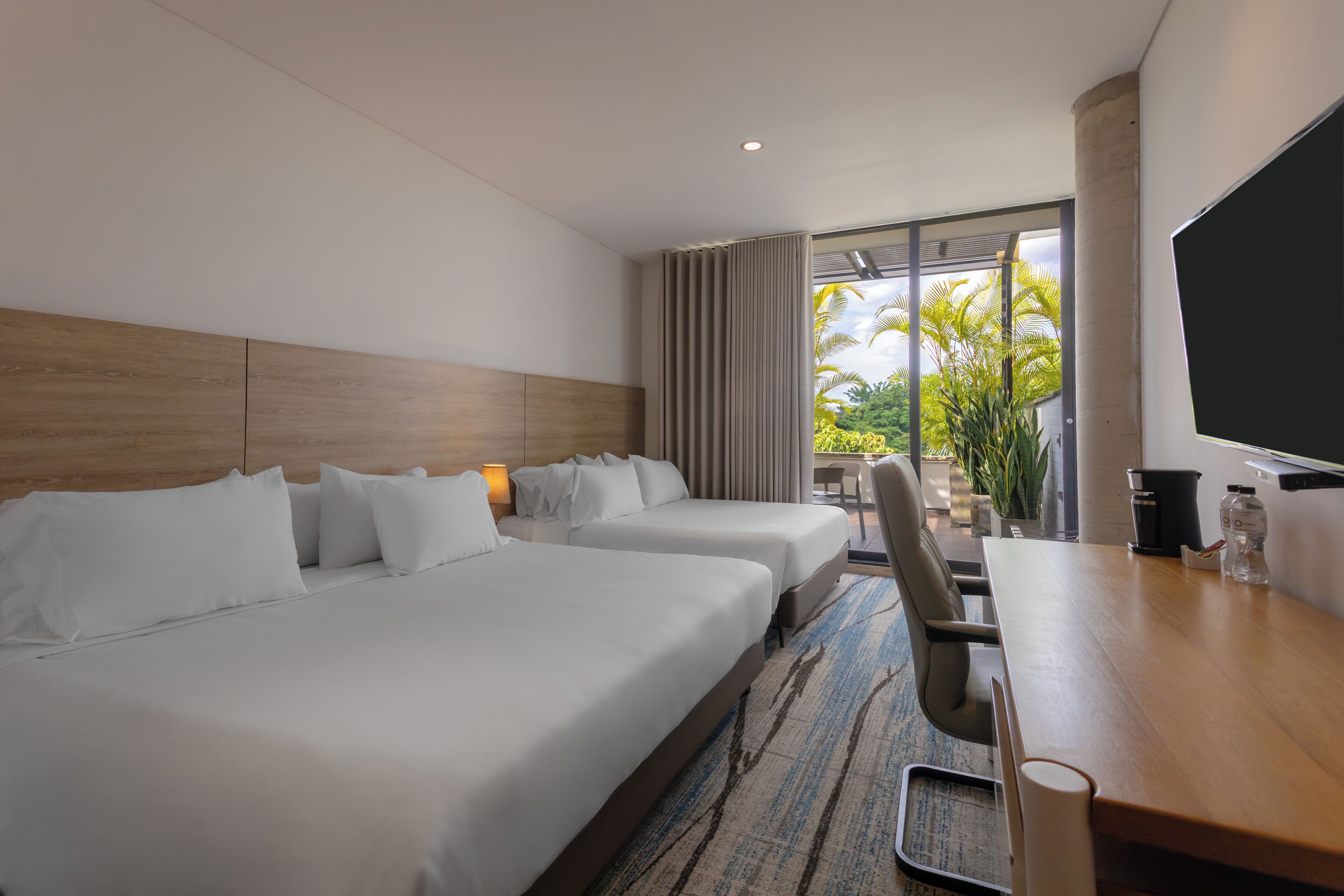 Superior Room | Minibar, in-room safe, individually furnished, desk