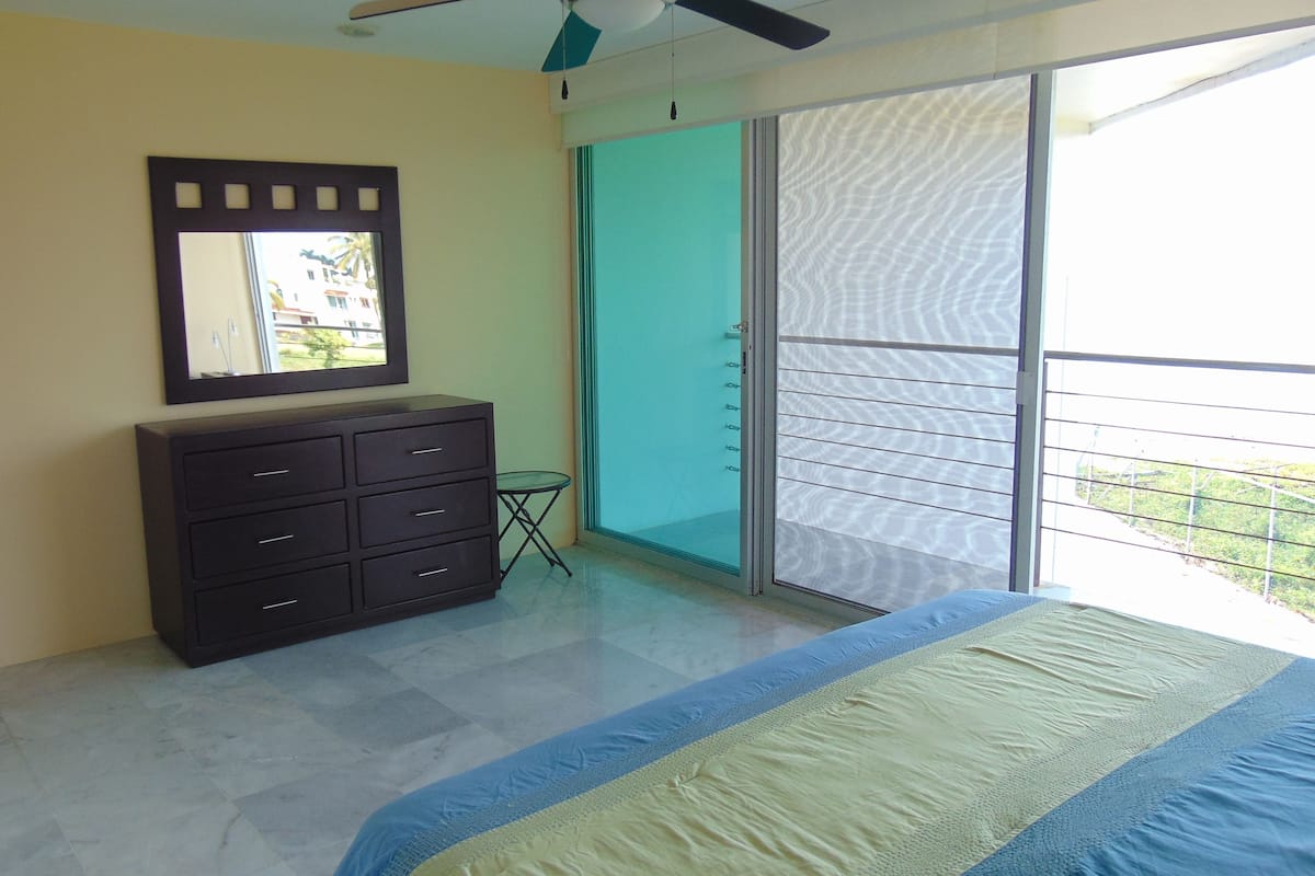 Comfort Apartment, 1 Bedroom, Ocean View, Oceanfront | 1 bedroom, iron/ironing board (on request), free WiFi