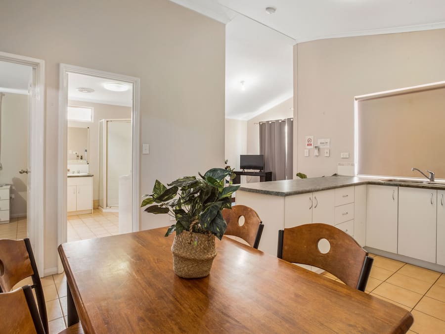 Baita familiare, 2 camere da letto (Park Home) | Pasti in camera