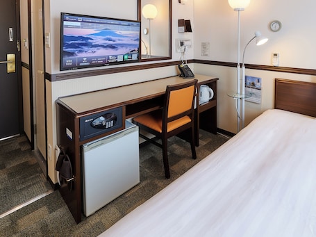 Desk, iron/ironing board, free WiFi, bed sheets